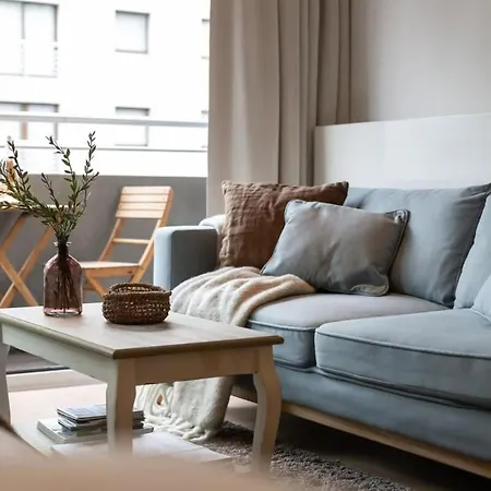 Huswell - Enjoyable In The Center Of Apartment *